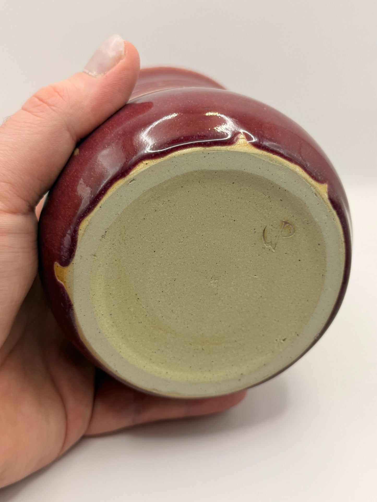 Dose mit Streifen