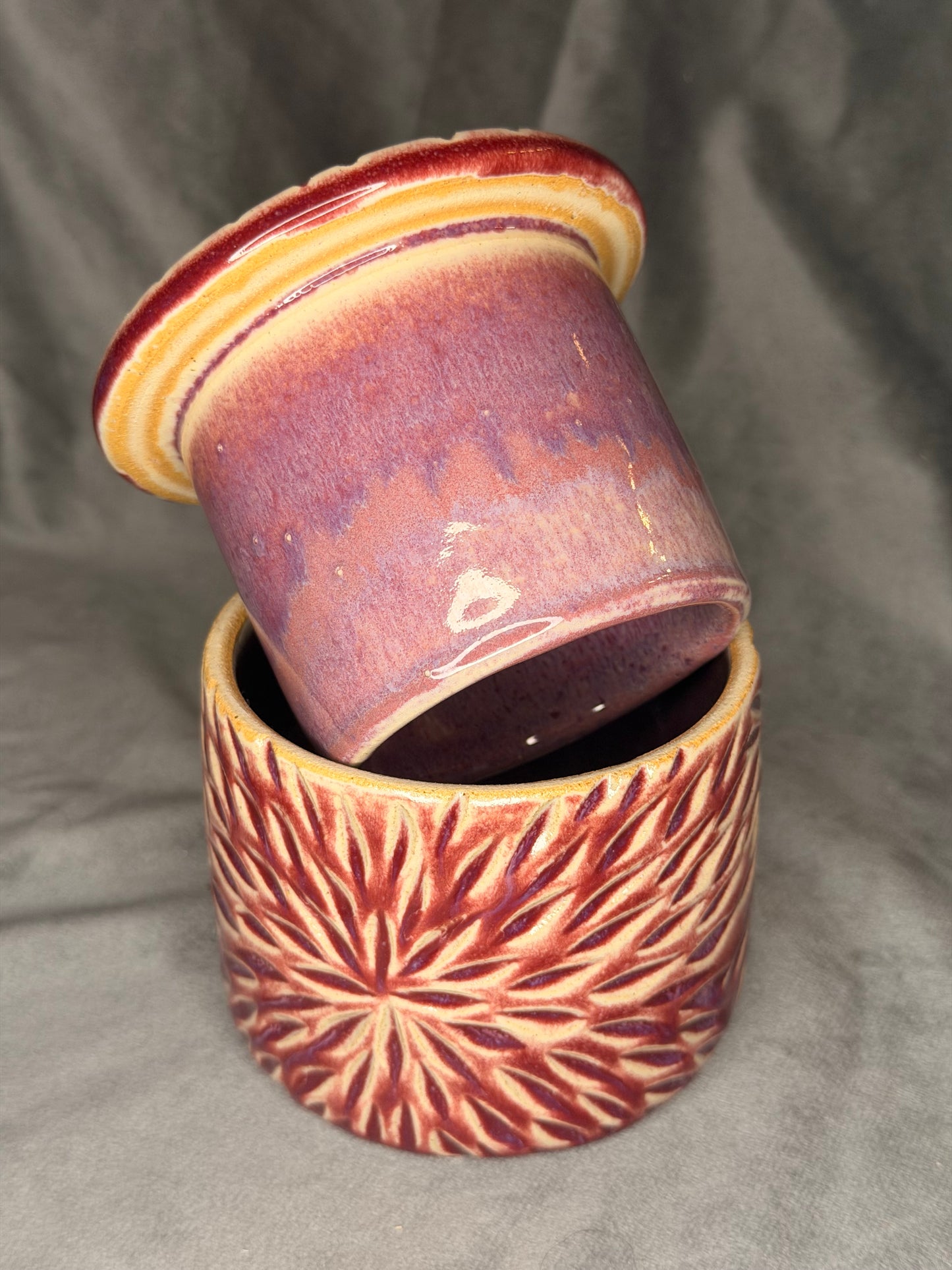 Französische Butterdose klein mit Muster